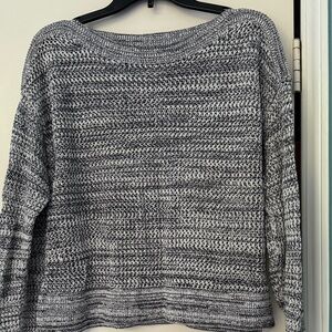 Old Navy Black and White Knit Sweater